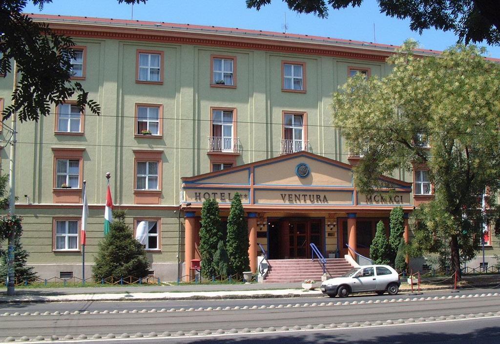 Hotel Ventura Boedapest Buitenkant foto